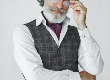 Vest Trung Niên Và Những Điều Cần Biết